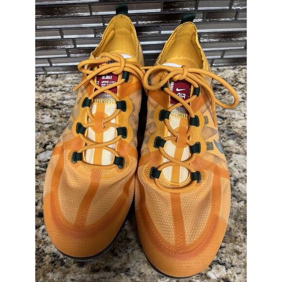 EUC Size 10.5 Mens Nike Vapormax 2019 Canyon Gold Lace-Up Sneakers AR6631-700 main image 4